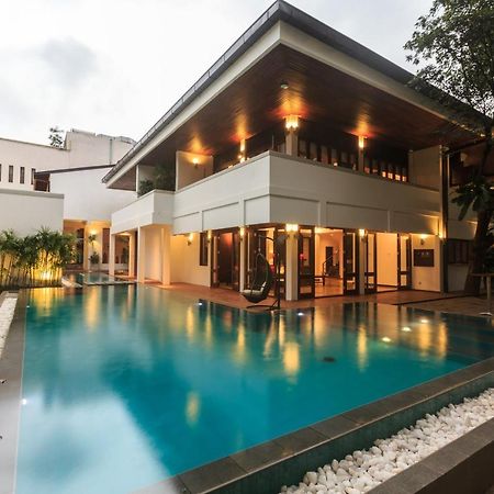 Colombo Court Hotel & Spa Экстерьер фото