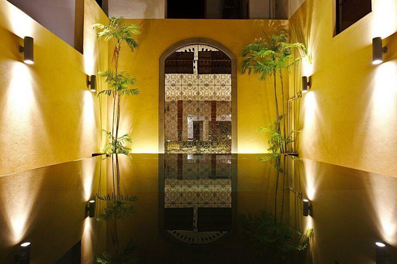 Colombo Court Hotel & Spa Экстерьер фото