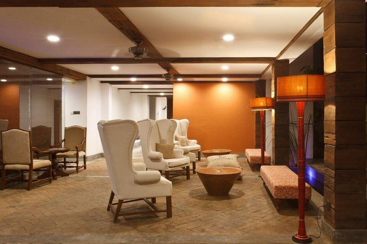 Colombo Court Hotel & Spa Экстерьер фото