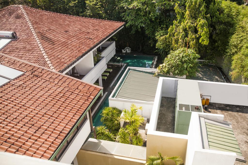 Colombo Court Hotel & Spa Экстерьер фото