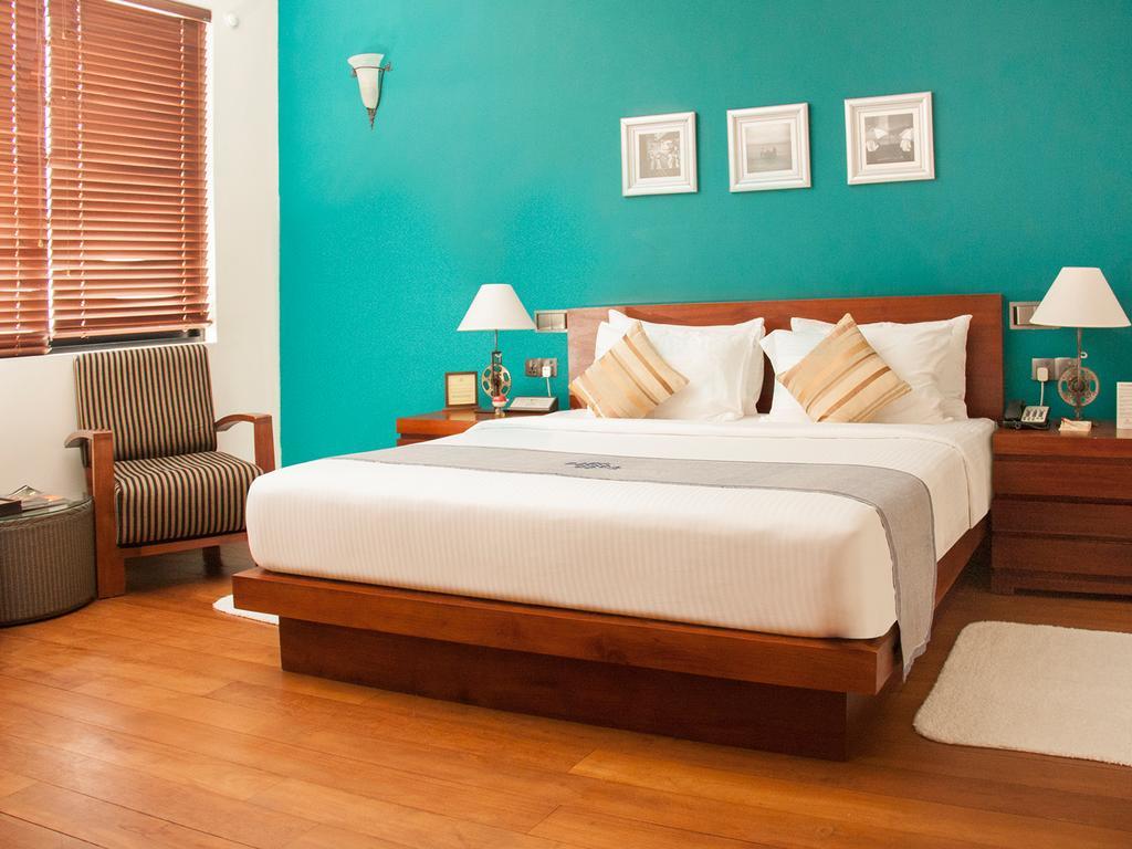 Colombo Court Hotel & Spa Экстерьер фото